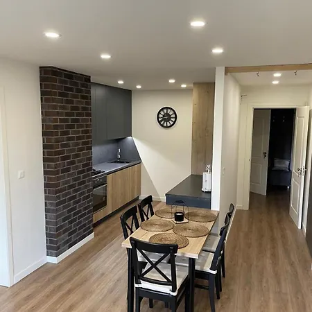 Manor * Stará Lesná