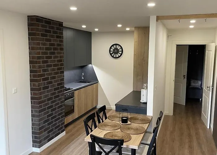 Manor * Stará Lesná